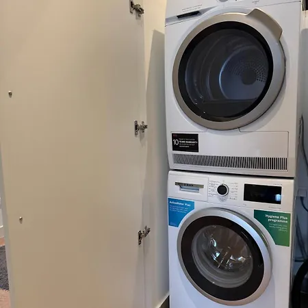 Bw Aqua Lux, River View, Parking Free * Belgrad