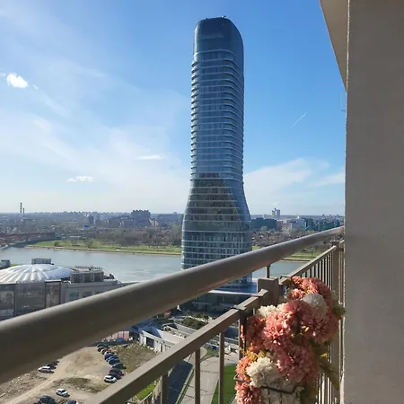 Bw Aqua Lux, River View, Parking Free * Belgrad