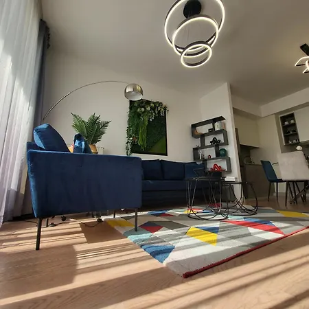 Bw Aqua Lux, River View, Parking Free *